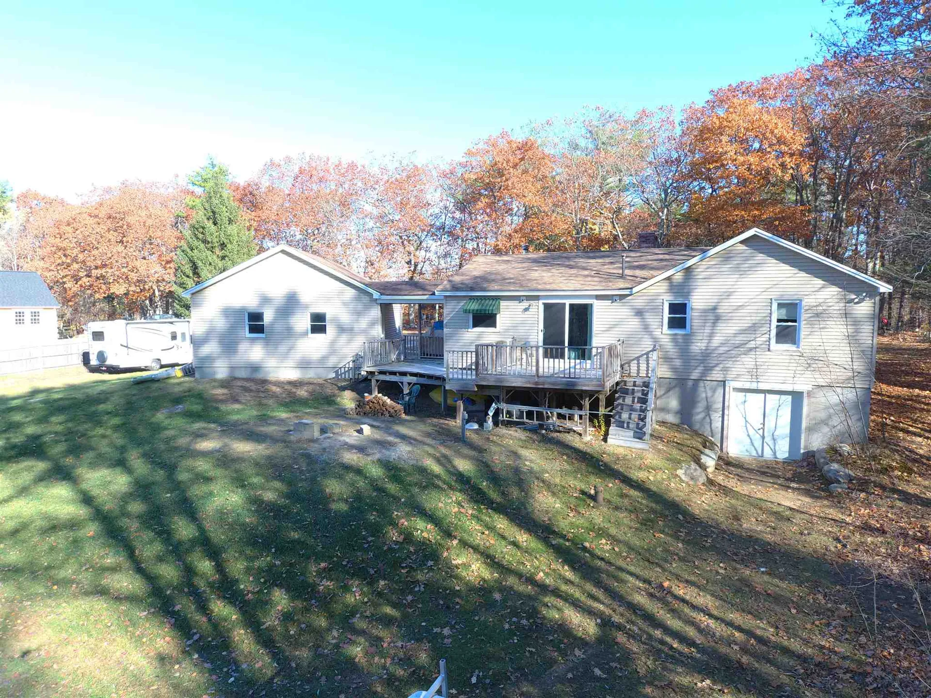 11 Royal Range Road Sandown NH 03873