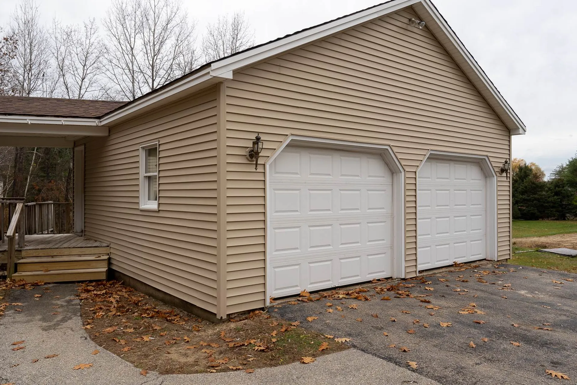 11 Royal Range Road Sandown NH 03873