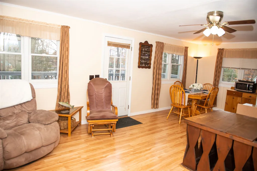125 Varney Road Barnstead NH 03225