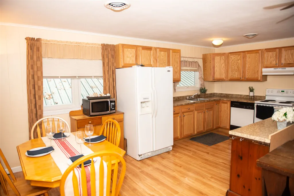 125 Varney Road Barnstead NH 03225