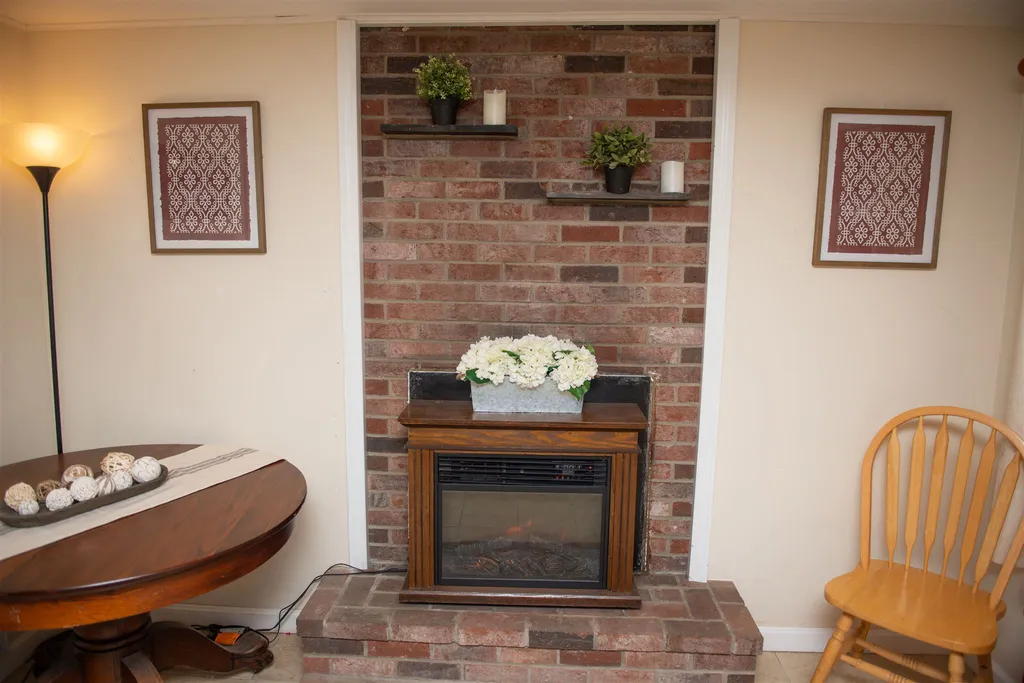 125 Varney Road Barnstead NH 03225