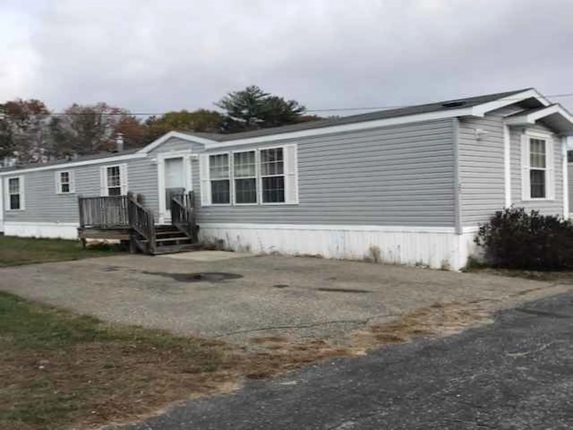 25 Bell Drive Salem NH 03079
