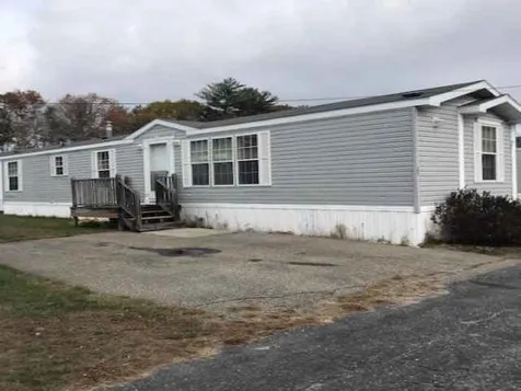 25 Bell Drive Salem NH 03079