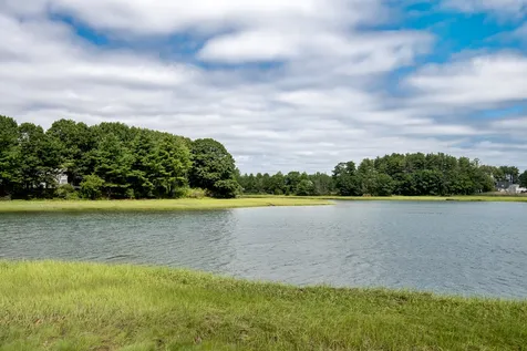 100 Shepards Cove Road Kittery ME 03904