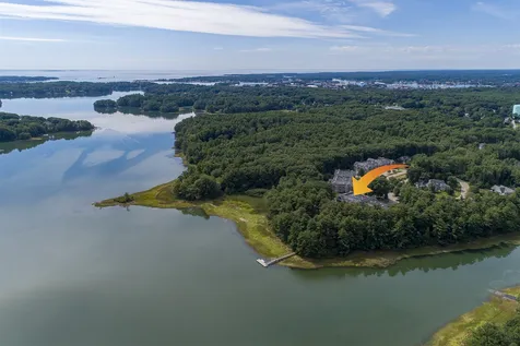 100 Shepards Cove Road Kittery ME 03904