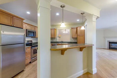 100 Shepards Cove Road Kittery ME 03904