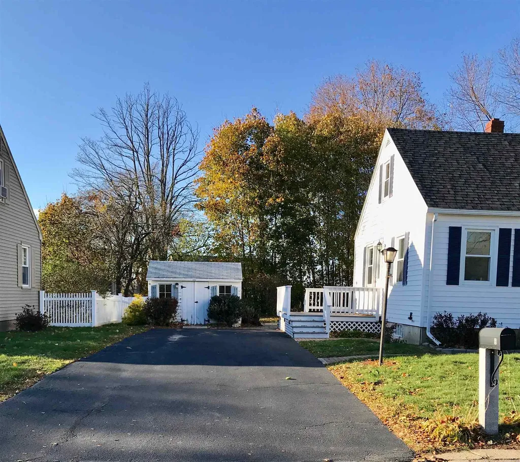 6 Elmview Circle Dover NH 03820