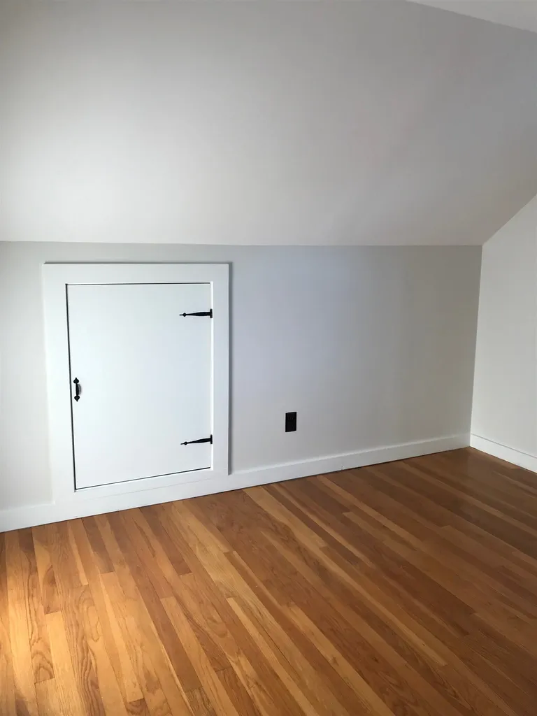 6 Elmview Circle Dover NH 03820