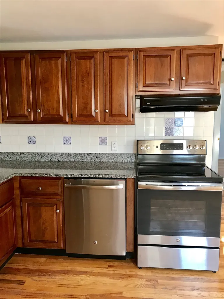 6 Elmview Circle Dover NH 03820