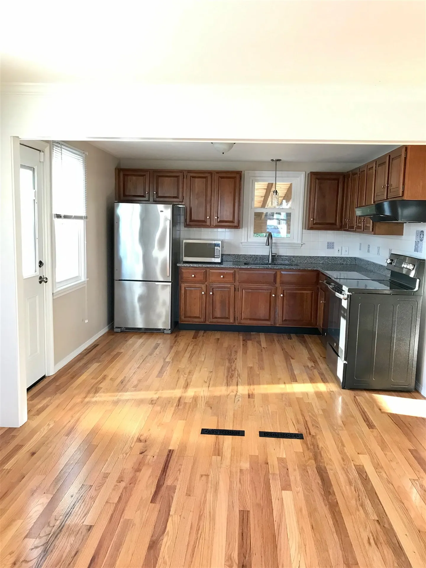 6 Elmview Circle Dover NH 03820