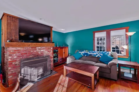 96 Caveney Drive Northfield NH 03276
