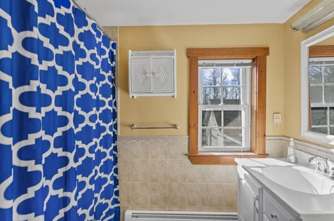 96 Caveney Drive Northfield NH 03276