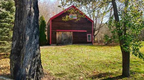 96 Caveney Drive Northfield NH 03276