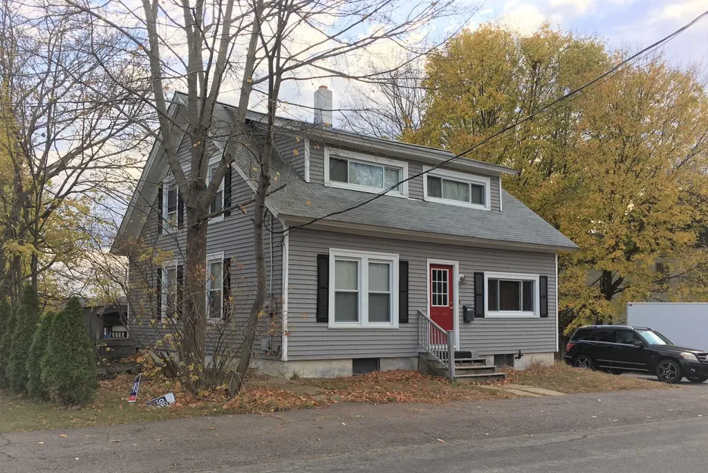 97 North Street Laconia NH 03246