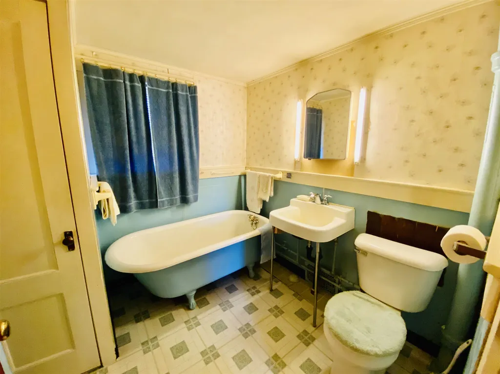 165 Maple Street Newport NH 03773