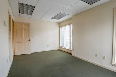 17 Armory Road Milford NH 03033