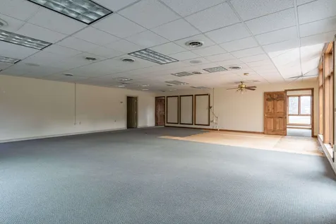 17 Armory Road Milford NH 03033