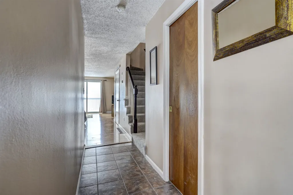 222 Fox Hollow Drive Hudson NH 03051