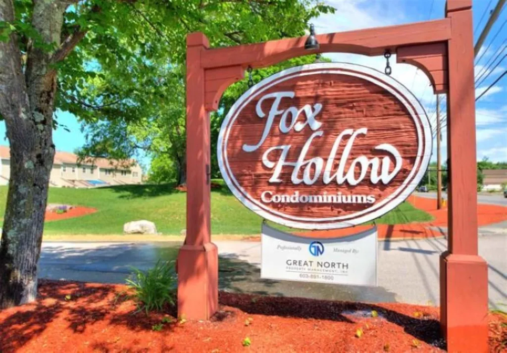 222 Fox Hollow Drive Hudson NH 03051