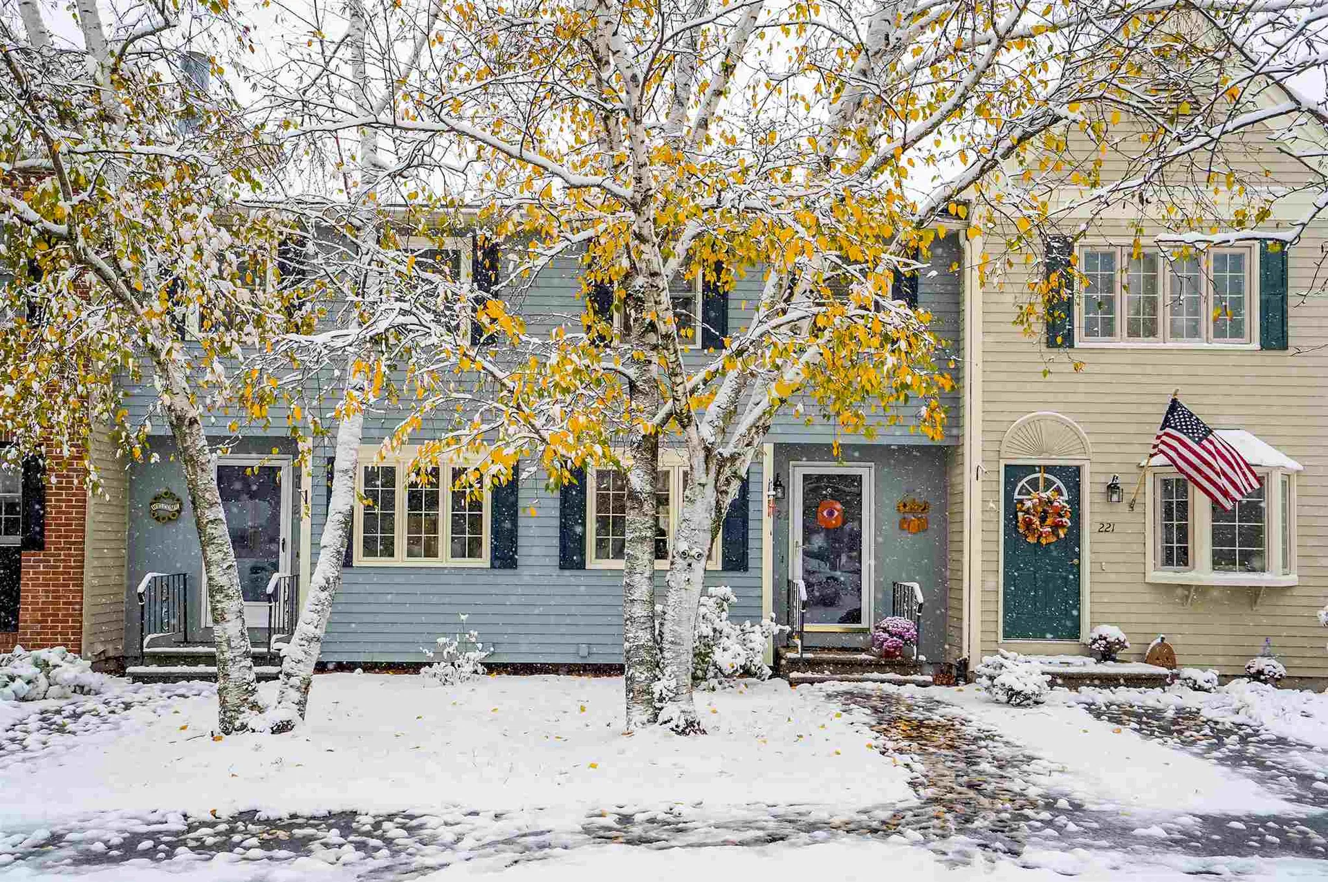 222 Fox Hollow Drive Hudson NH 03051
