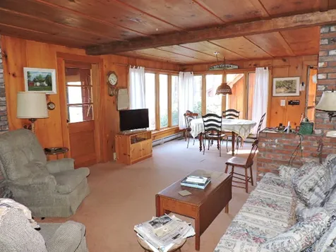 24 Mount William Pond Road Weare NH 03281