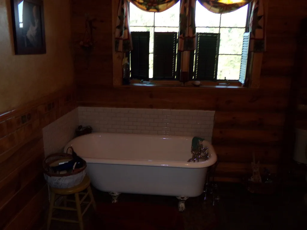 137 Circuit Road Ossipee NH 03864