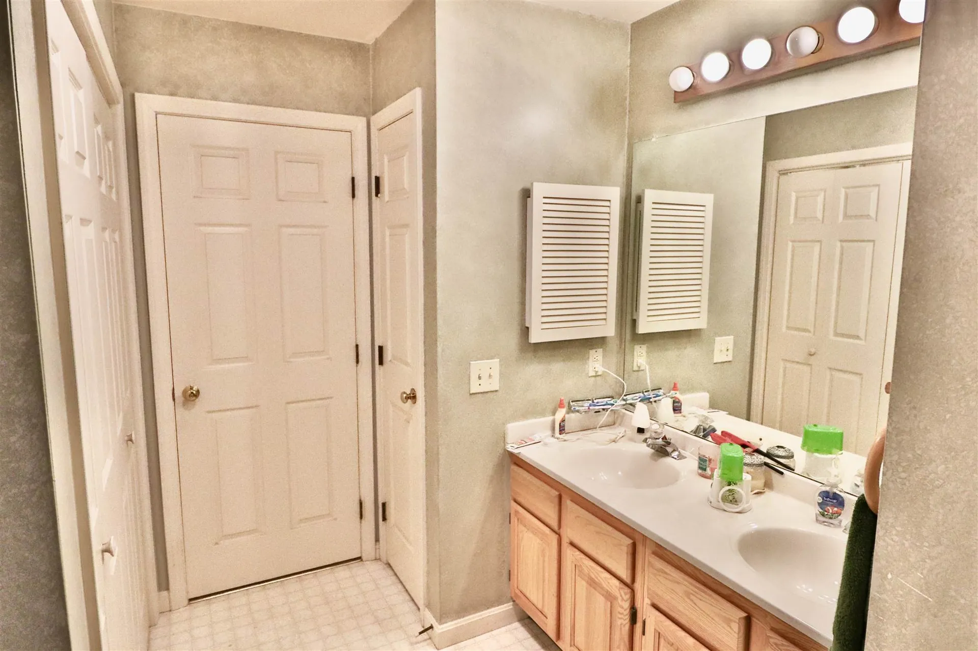 172 Deer Lane Colchester VT 05446