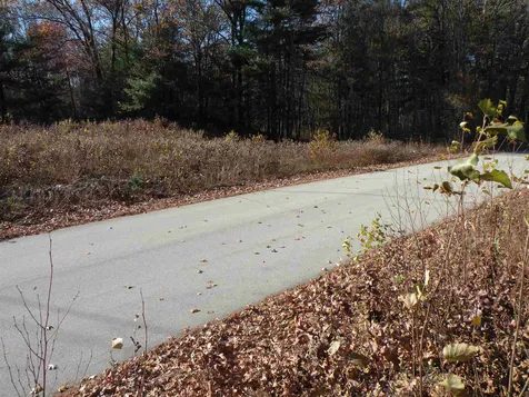 14 Putnam Road Hudson NH 03051