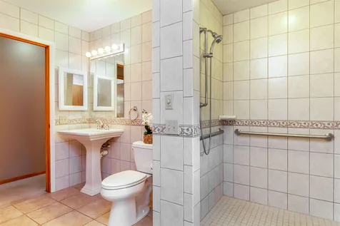 56 Barbara Terrace Colchester VT 05446