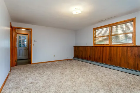 56 Barbara Terrace Colchester VT 05446