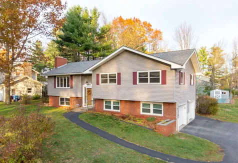 56 Barbara Terrace Colchester VT 05446