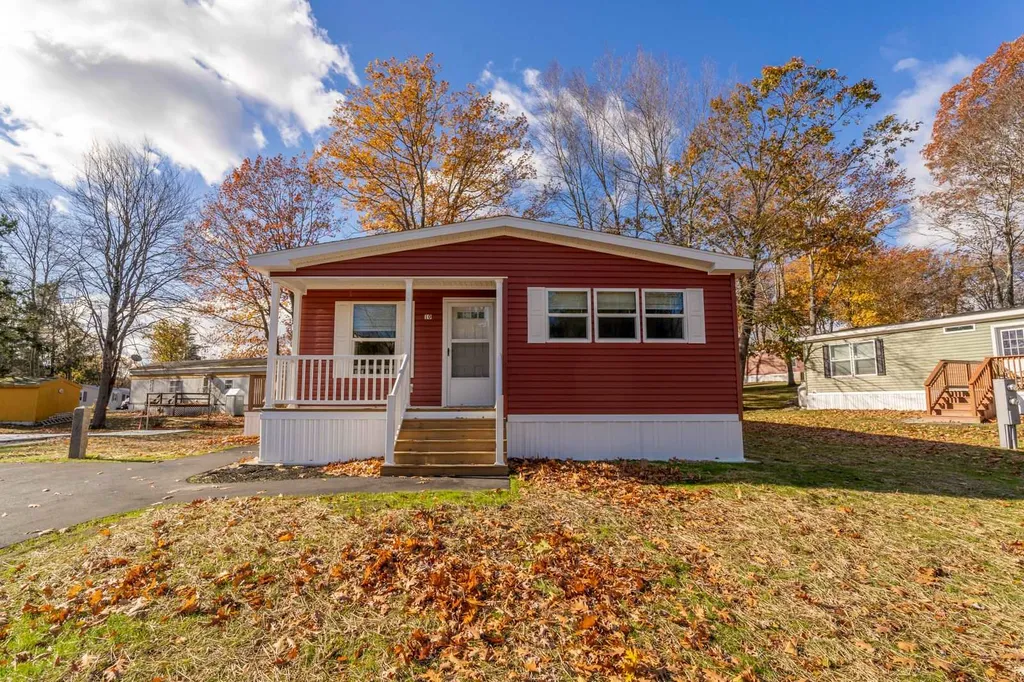 10 South Cranberry Lane Rochester NH 03867