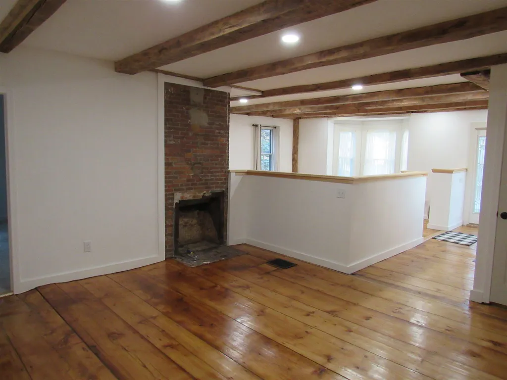 26 River Street Alstead NH 03602