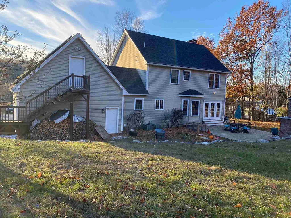 954 River Road Weare NH 03281
