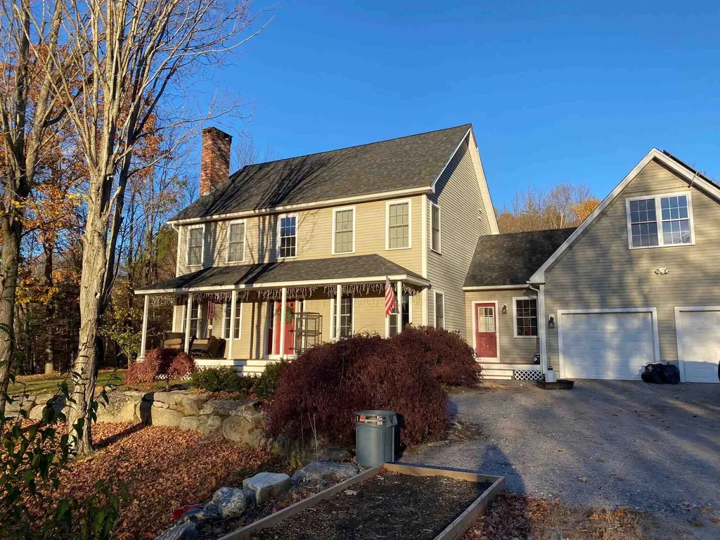 954 River Road Weare NH 03281