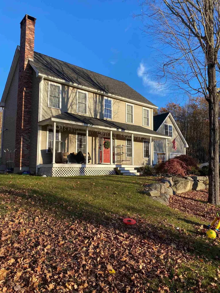 954 River Road Weare NH 03281