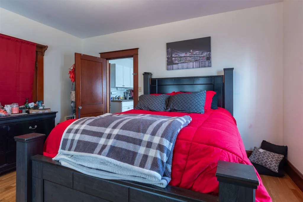 69 Bowers Street Nashua NH 03060