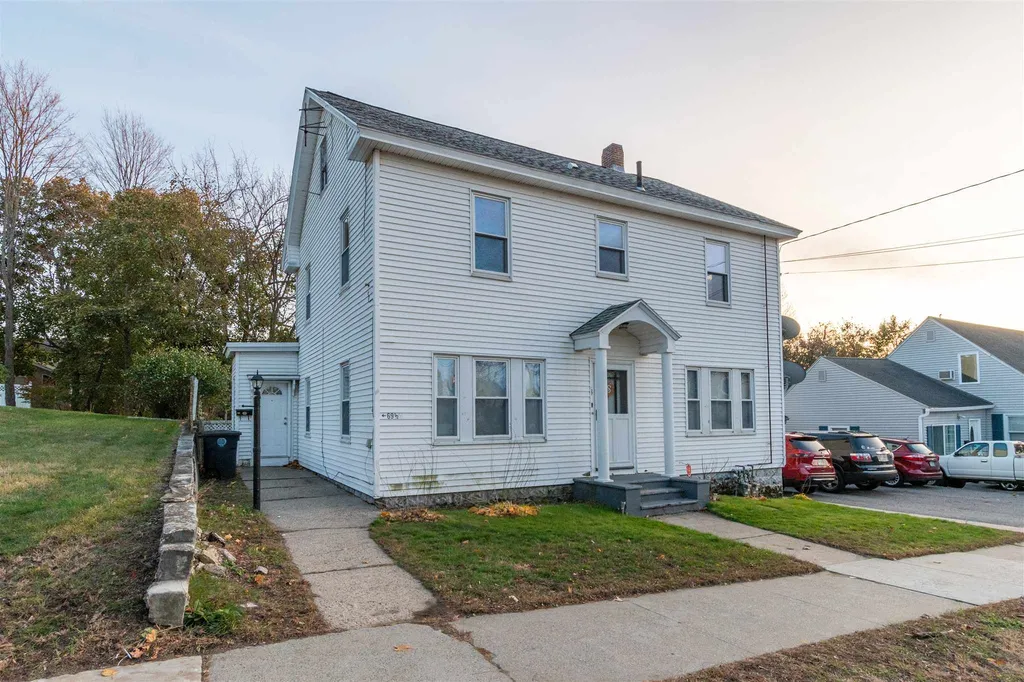 69 Bowers Street Nashua NH 03060