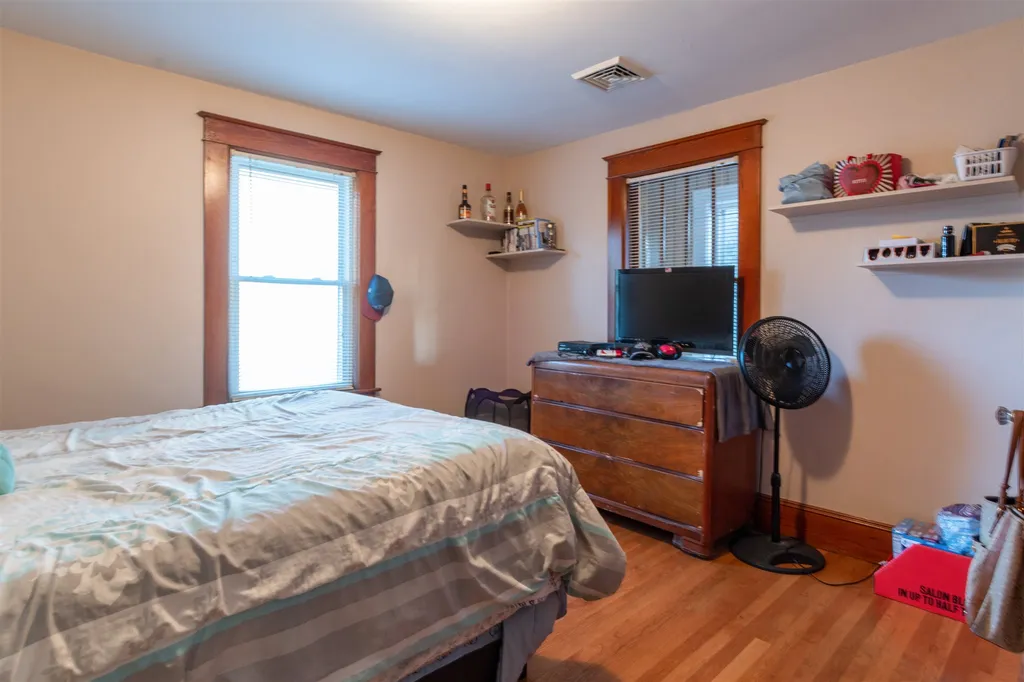 69 Bowers Street Nashua NH 03060