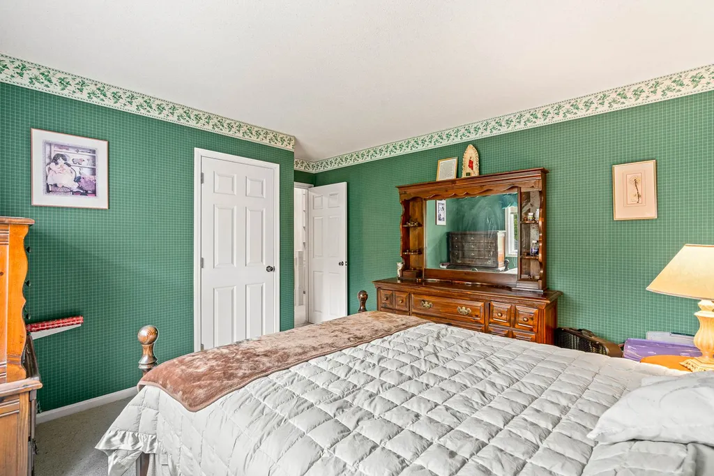 10 Wynridge Road Windham NH 03087