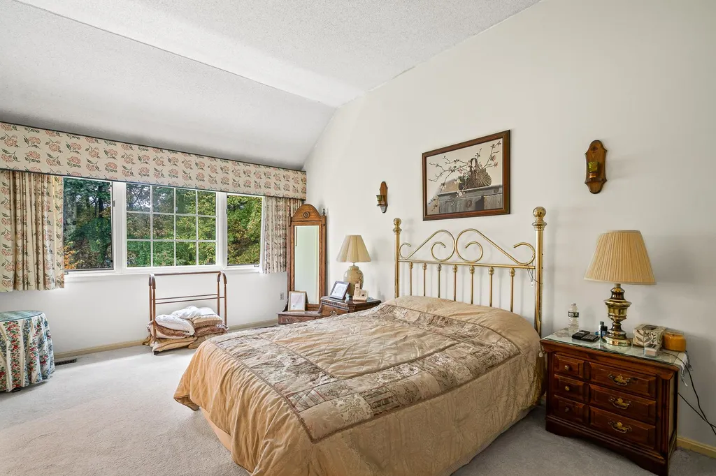 10 Wynridge Road Windham NH 03087