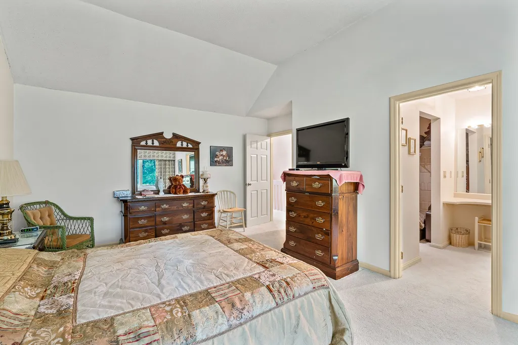 10 Wynridge Road Windham NH 03087