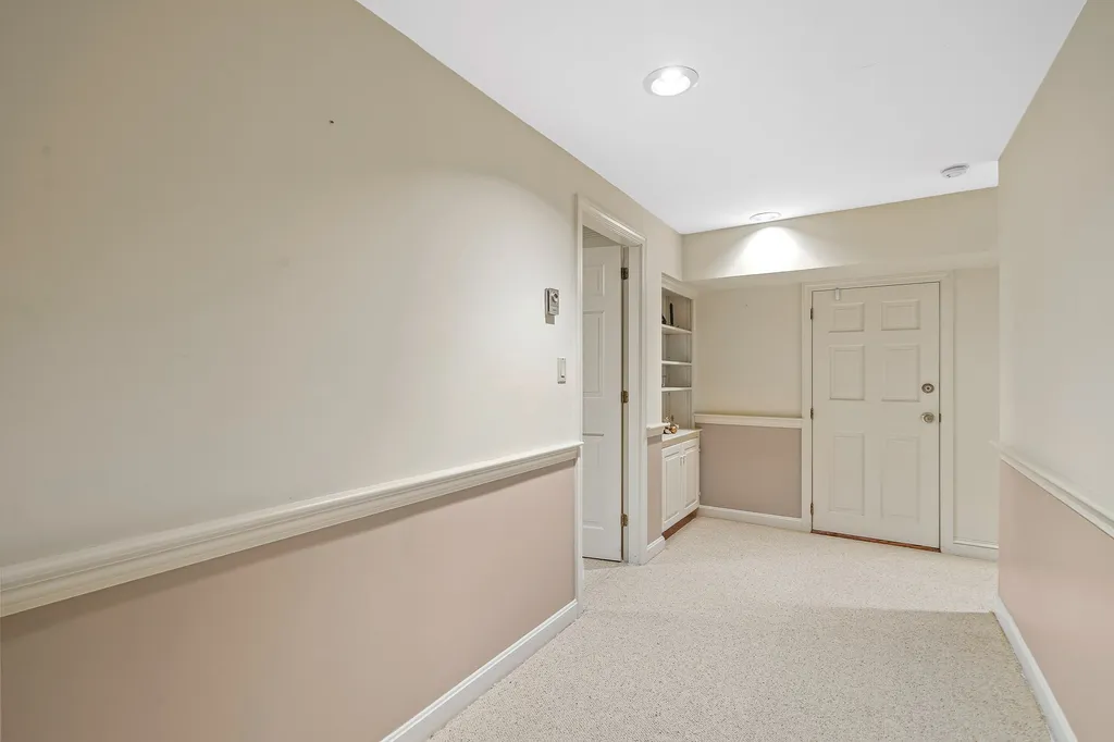 10 Wynridge Road Windham NH 03087