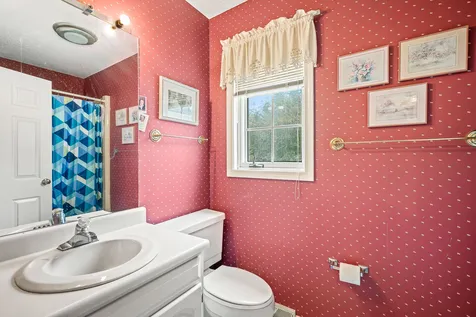 10 Wynridge Road Windham NH 03087