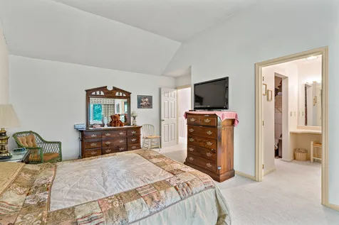 10 Wynridge Road Windham NH 03087
