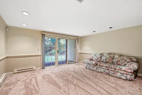 10 Wynridge Road Windham NH 03087