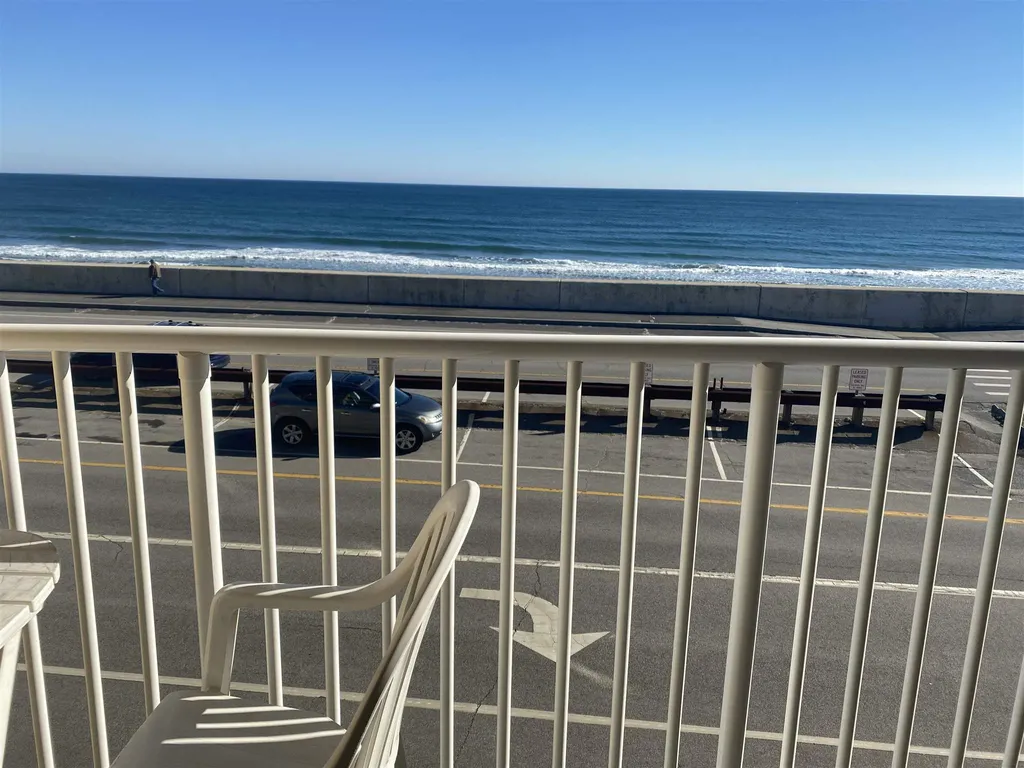 703 Ocean Boulevard Hampton NH 03842