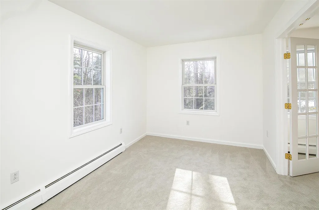 21 Greenfield Road Essex VT 05452