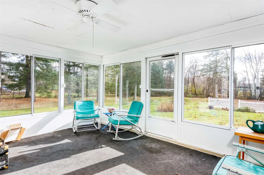 8 Curtis Avenue Essex VT 05452