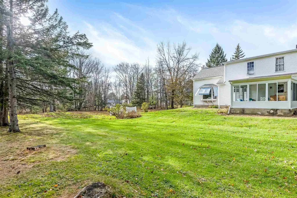 8 Curtis Avenue Essex VT 05452